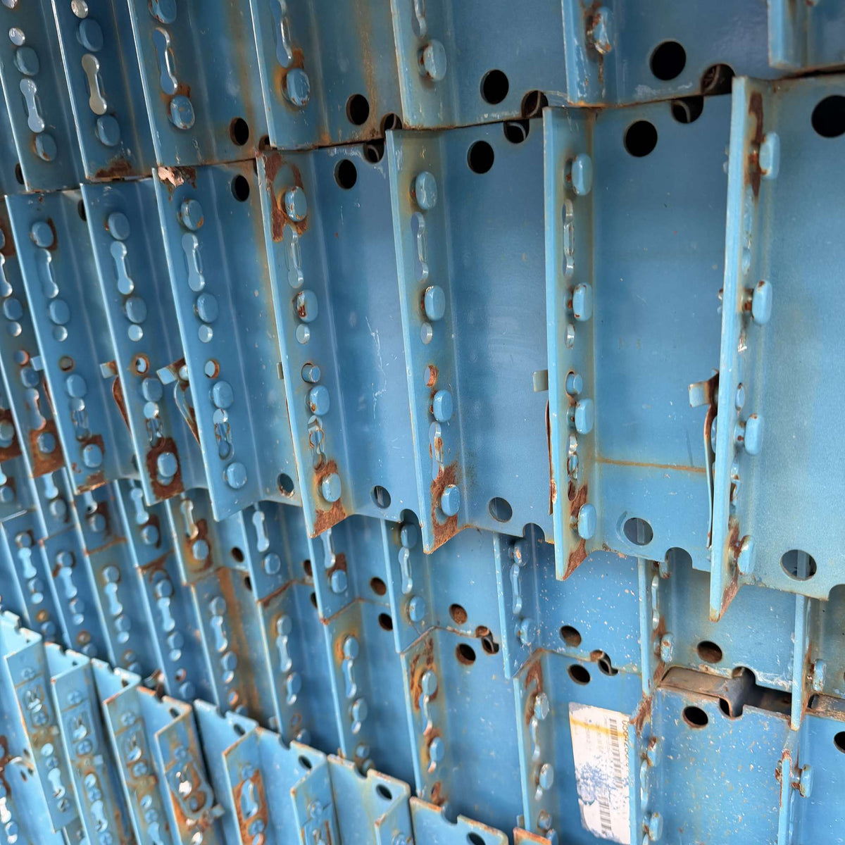 Used Teardrop Beams 120" x 3.75" - Blue