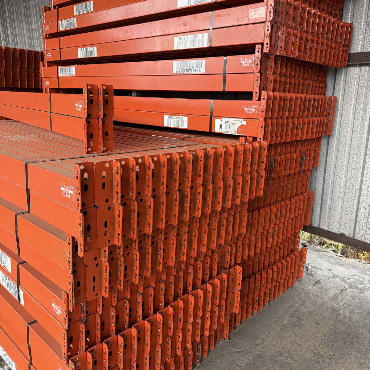 Used Teardrop Beams 96" x 4" - Orange