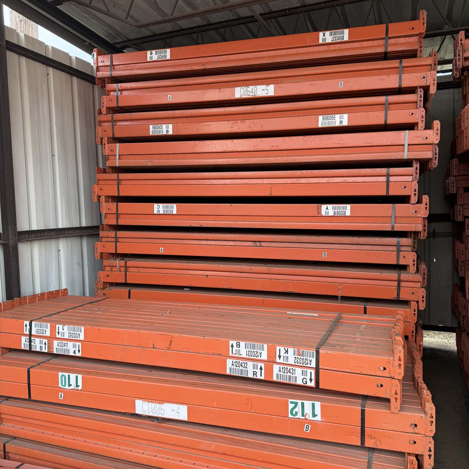 Used Teardrop Beams 100" x 3.5" - Orange