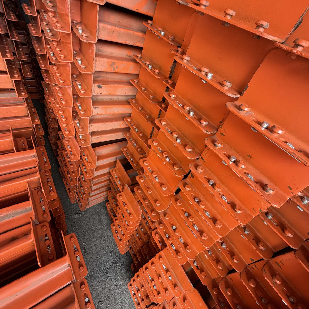 Used Teardrop Beams 96" x 2.875" - Orange