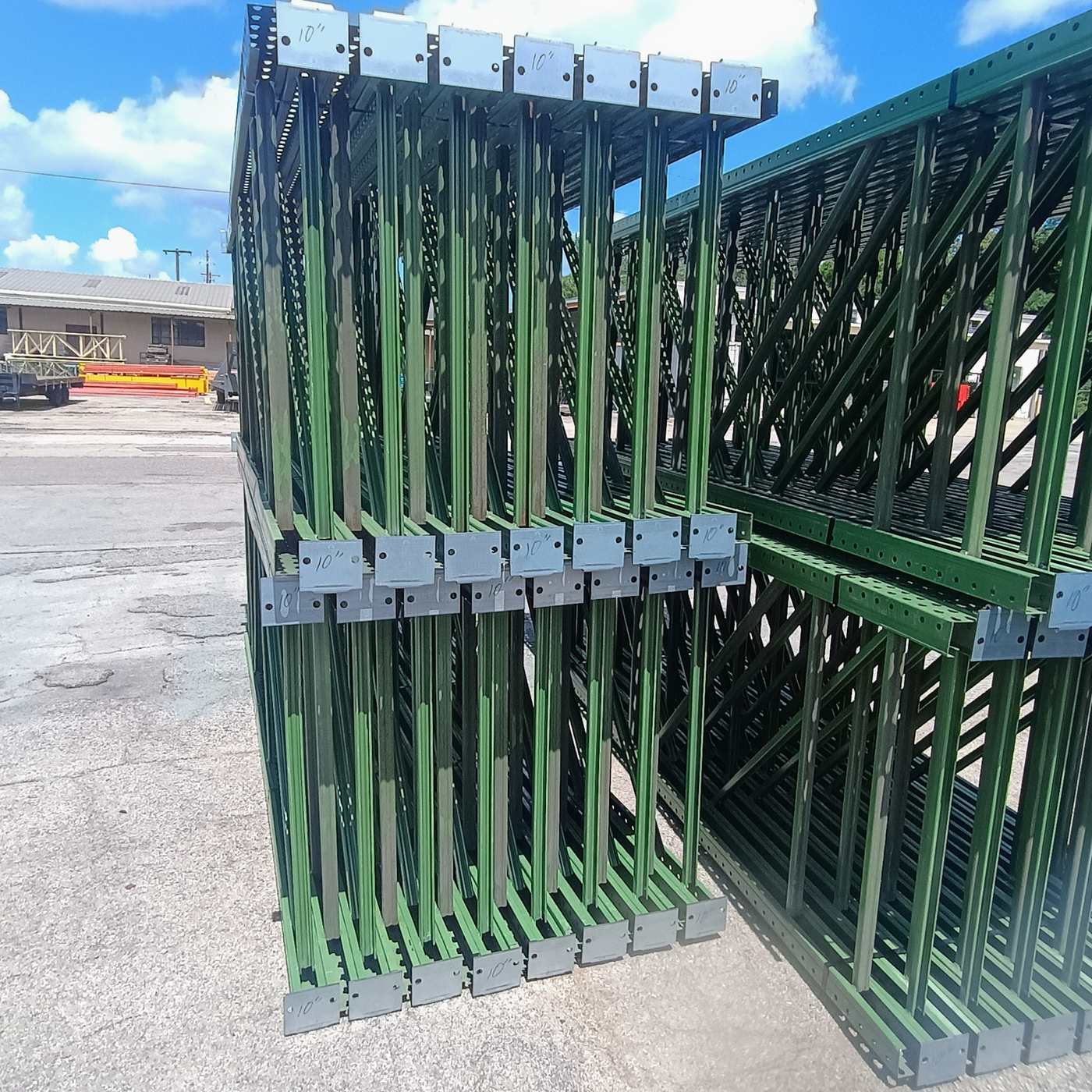 Used Teardrop Uprights 42" x 10' - Green
