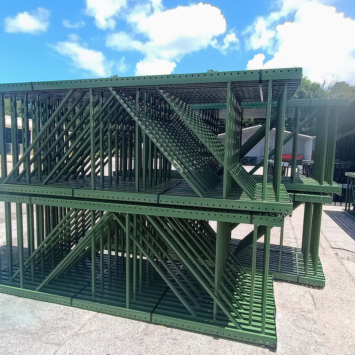 Used Teardrop Uprights 42" x 10' - Green