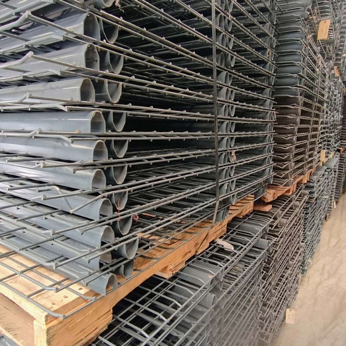 Used Wire Decks 48" x 46" - Flush