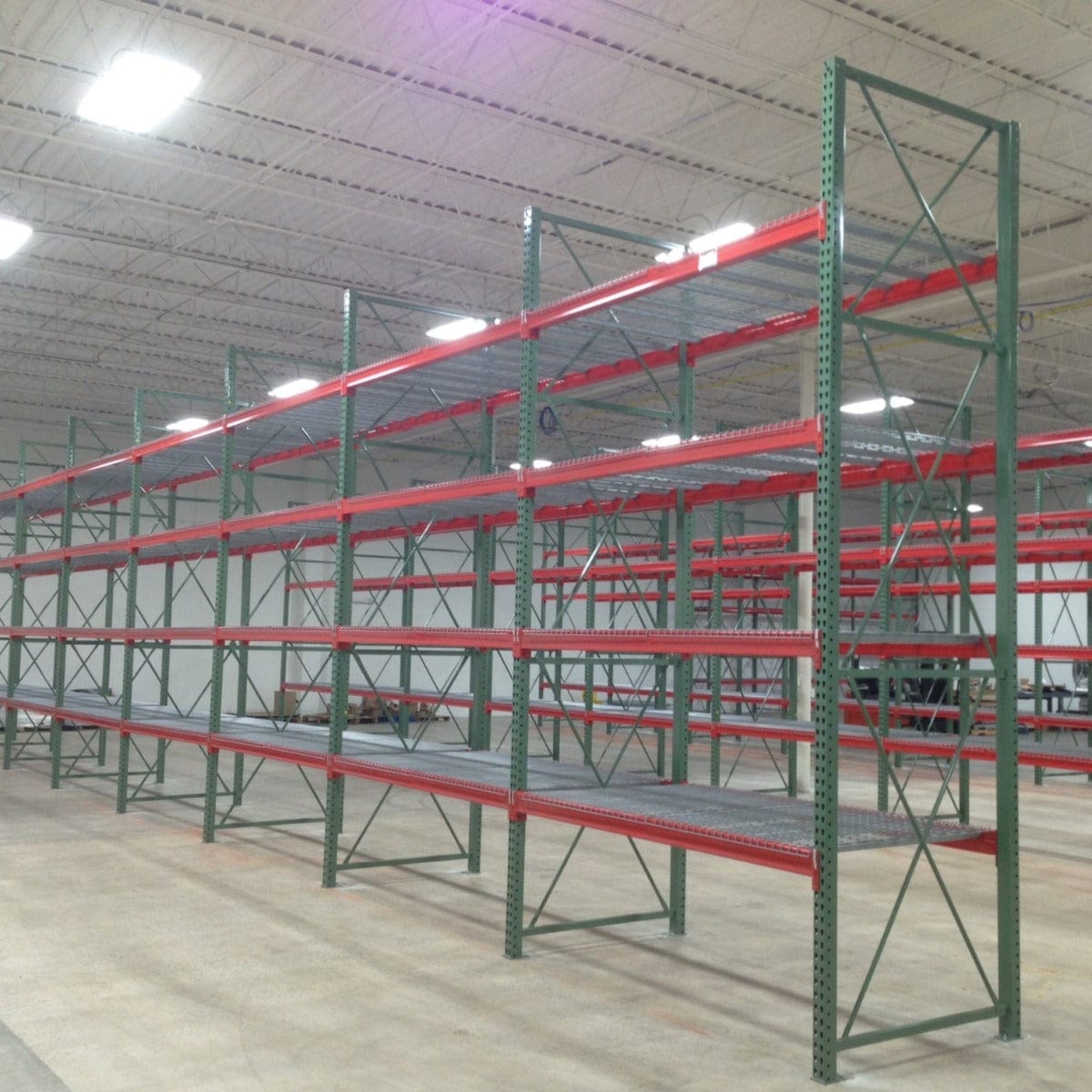 96&quot; x 2.75&quot; Pallet Rack Beam | 2,040 lbs. Pair Capacity